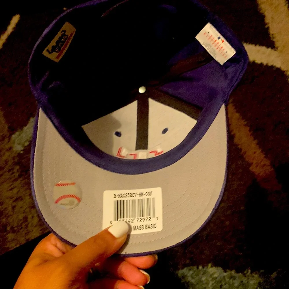 Texas Rangers hat - Picture 2 of 3